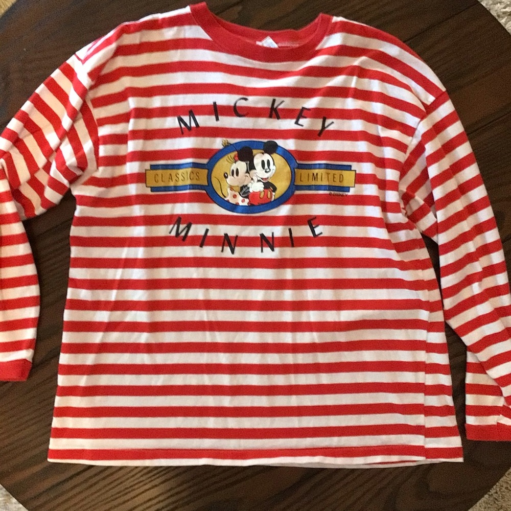 🤩 Vintage Disney Long Sleeve Tee